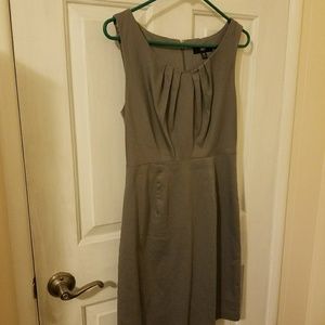LOFT GREY SLEEVELESS DRESS